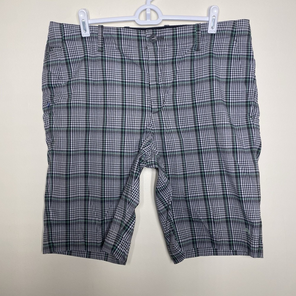 Tommy Bahama Shorts Mens 35 Plaid Golf Gray Green Casual Nylon Stretch - Picture 2 of 7